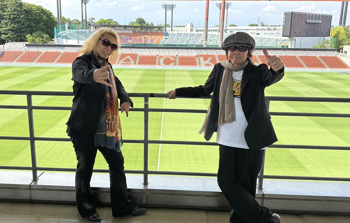 teamthunders_jp's tweet photo. 【MVpics】
2026.5
NACK5 Stadium Omiya
TEAMTHUNDERS/Makoto Komatsubara
GOOD is GOOD!/Rokuji Hasegawa
野生の風MV
https://t.co/SPSFJMgvCl
#TEAMTHUNDERS
#NEOGEO
#龍虎の拳 https://t.co/NbtnNI1pZF https://t.co/5IYZcOkD2h