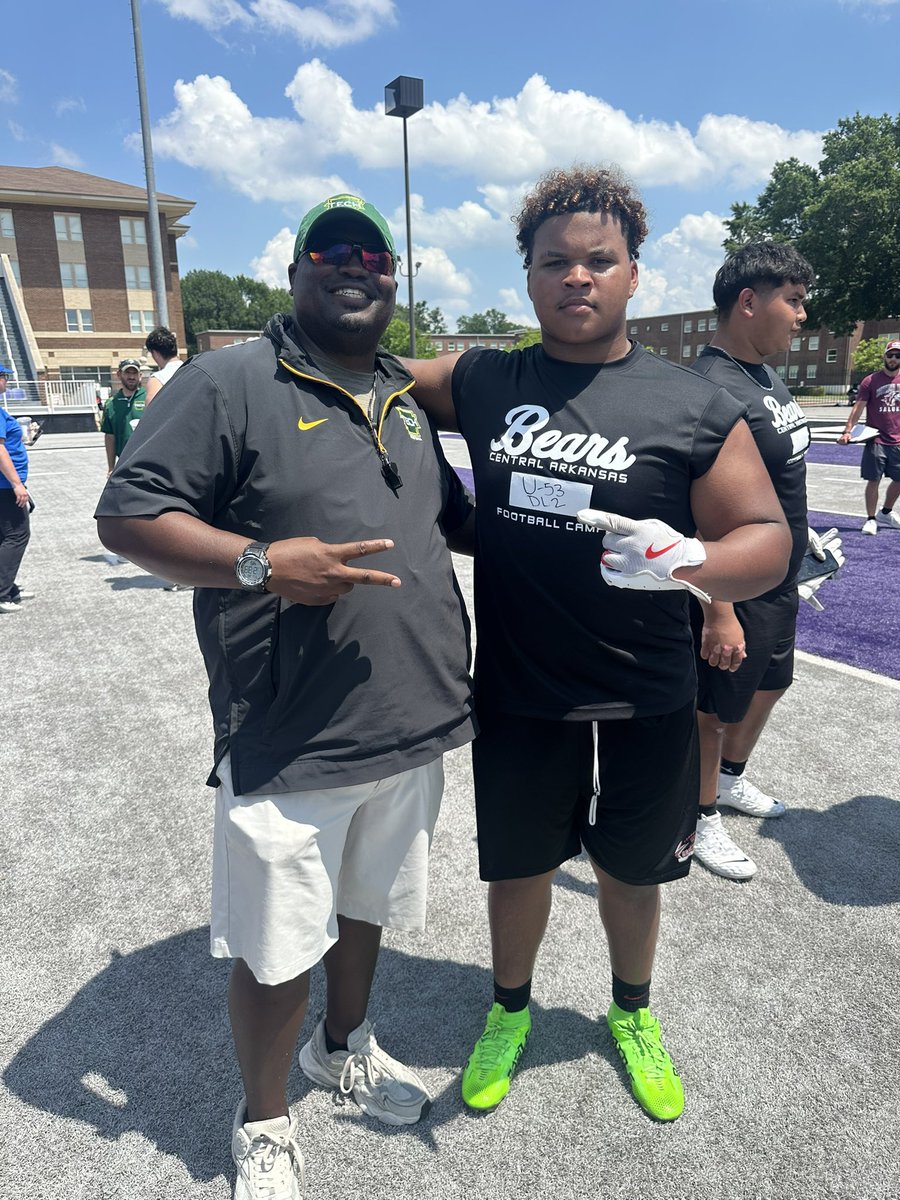 CaydenDye's tweet photo. After a great camp and conversation with @RoyThompsonFB and @CoachTEspy42 blessed to receive my 2nd offer from @ATUFootball 
@Grizzlyftball @DomMirocke https://t.co/ENLIcHp15h