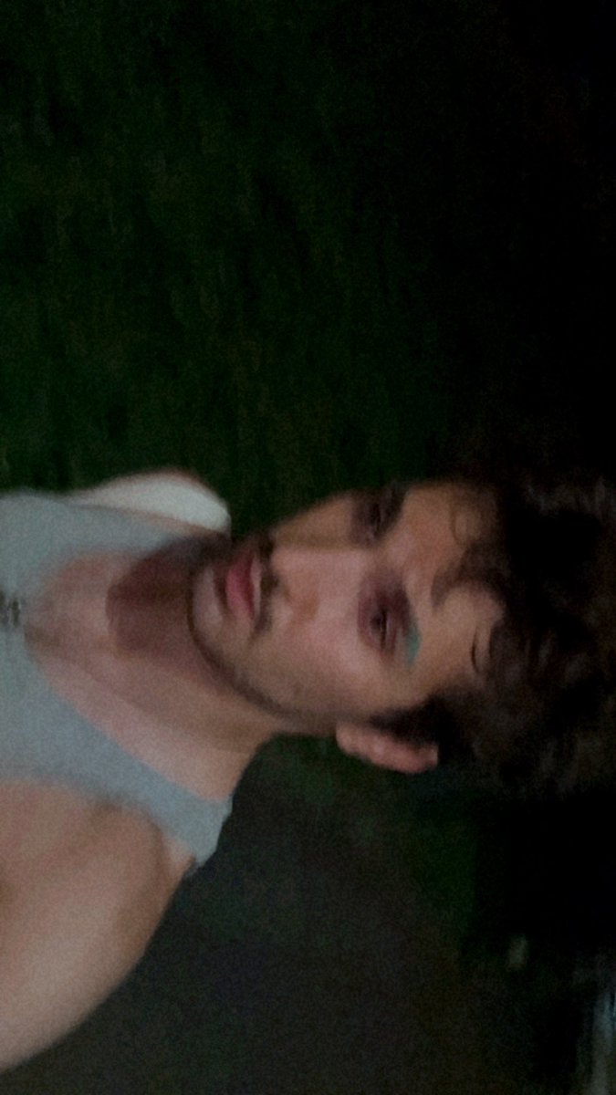 LucasXCreature's tweet photo. #LGBTQIAOurMonth she’s a fairy ✨🦋 https://t.co/aWNe4rw6A6