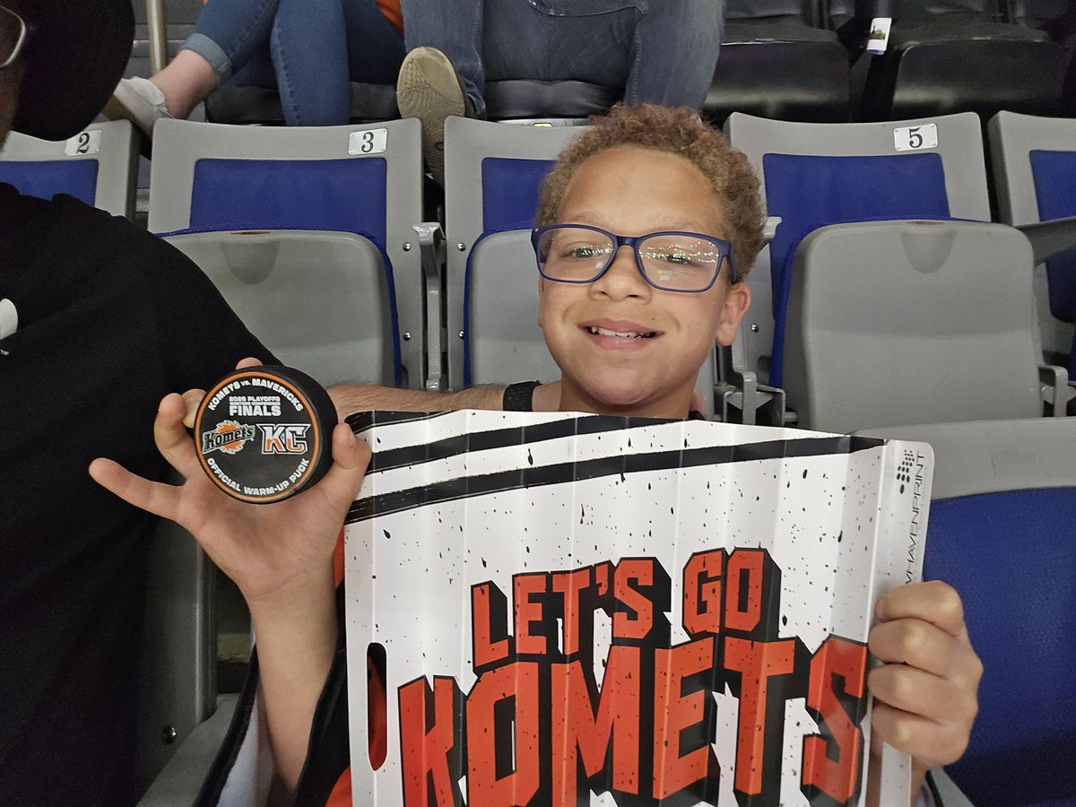 SamSprunger1's tweet photo. Jo got himself an "Official Warm-Up" puck!
#LetsGoKomets! https://t.co/6c3MQt77A8