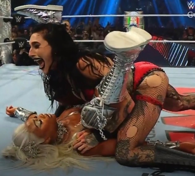 SheIsKnockedOut's tweet photo. Jade Cargill got knocked OUT COLD and pinned by Rhea Ripley!

#WWEClash https://t.co/zsIZKW7gwu