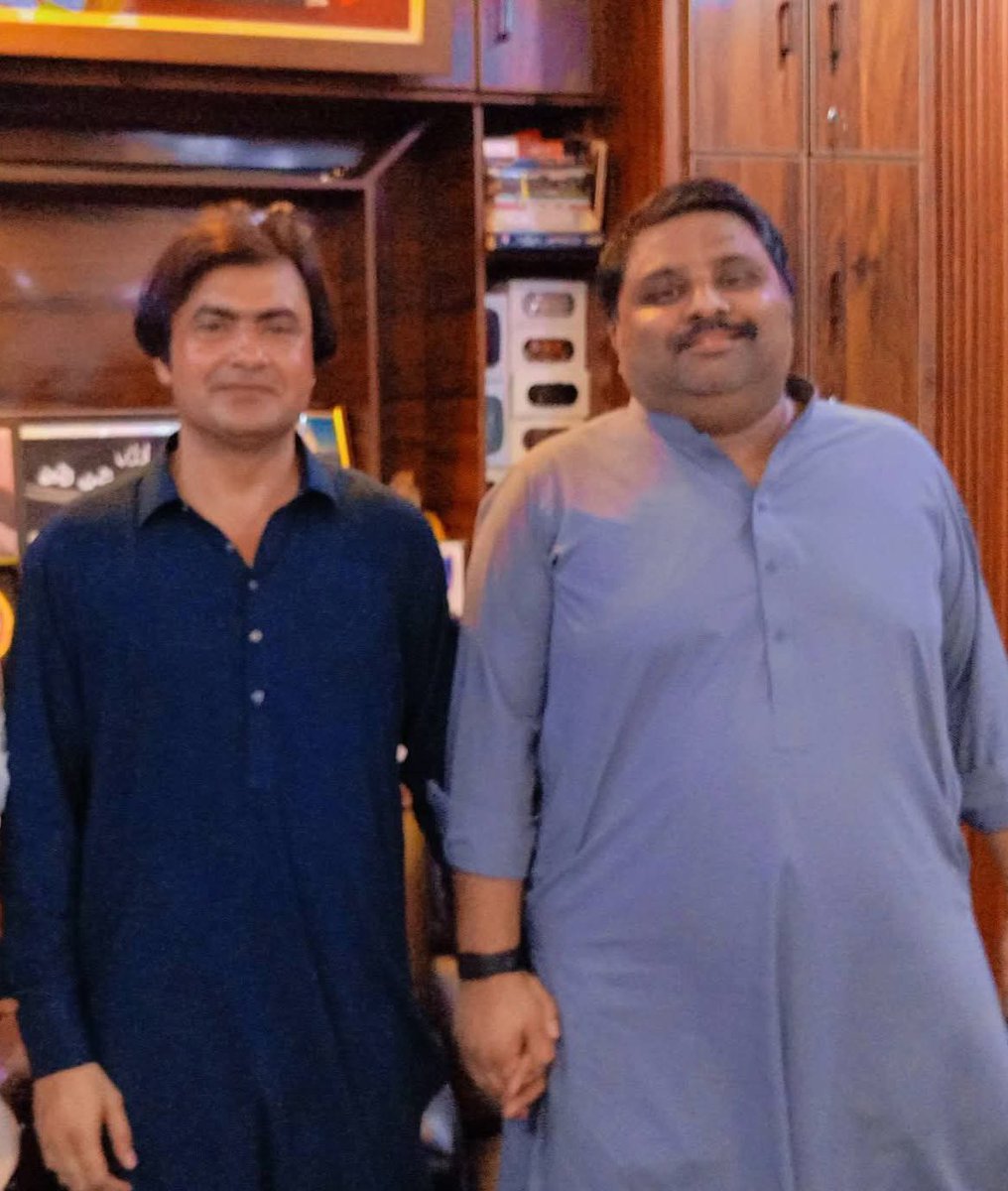 kalonadeem1's tweet photo. پی پی پی ڈیجیٹل میڈیا ٹی ایم کے 

سومرو خاندان کی بہترین پیاری نوجوان شخصیت  ایم پی اے ضلع جنرل سیکرٹری خرم کریم سومرو صاحب کو جنم دن کی بہت بہت مبارکباد ھو ھم دعا کرتے ھیں اللّه پاک آپ کو بہت خوشیوں سے نوازے آمین ثم آمین یارب العالمین۔۔۔

منجانب؛Nadeem kalo @soomrokk https://t.co/bdUG7AVGvx