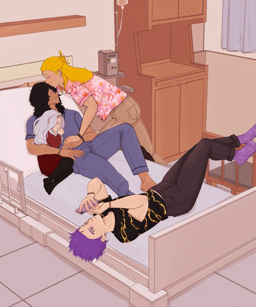 grimmsdark's tweet photo. let's visit papa in the hospital 🖤 

#erasermic https://t.co/1isazXu3qk