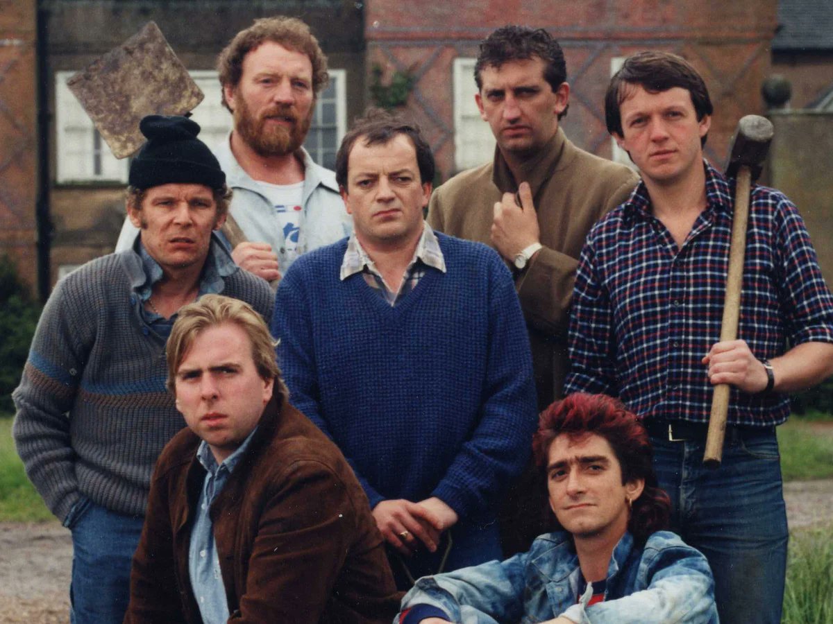 MsPocketRocket's tweet photo. Name this programme which first appeared on our screens in the 80s. https://t.co/K1PNe1O4gZ