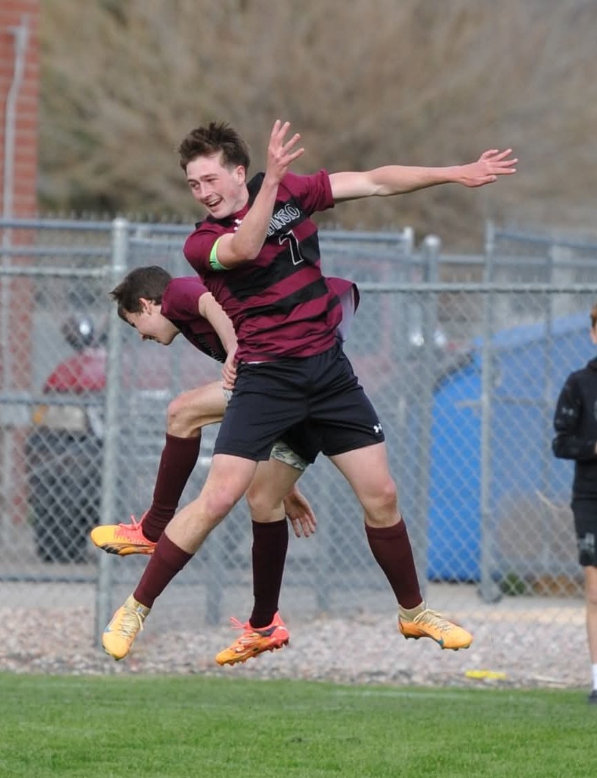 ArnuschAnthony's tweet photo. I just received the Wyoming 3A Soccer Player of the Year Award!!! This was my personal goal this year, after winning the last 2 seasons of the Underclassmen Player of the Year Award. I want to give a big shoutout to my teammates for pushing me every day at practice, and a big shoutout to my dad for coming back and coaching me this year!!!! What a fun way to wrap it all up before heading to Adam's State for football!!! #hardworking #workethic #thankful #blessed #soccer 

@CoachGallasASU 
@Coach_Kizewski 
@coacholney 
@CoachKyser 
@ASUGrizzlies 
@asugrizzliesfb