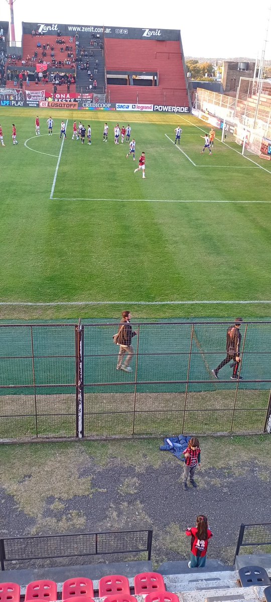 sentilechero's tweet photo. 25'ST, cambios.
Se retiran Nicolás Sánchez y Maximiliano Álvarez, Ingresan Augusto Berrondo y Maximiliano luayza. https://t.co/EsBug7I56T