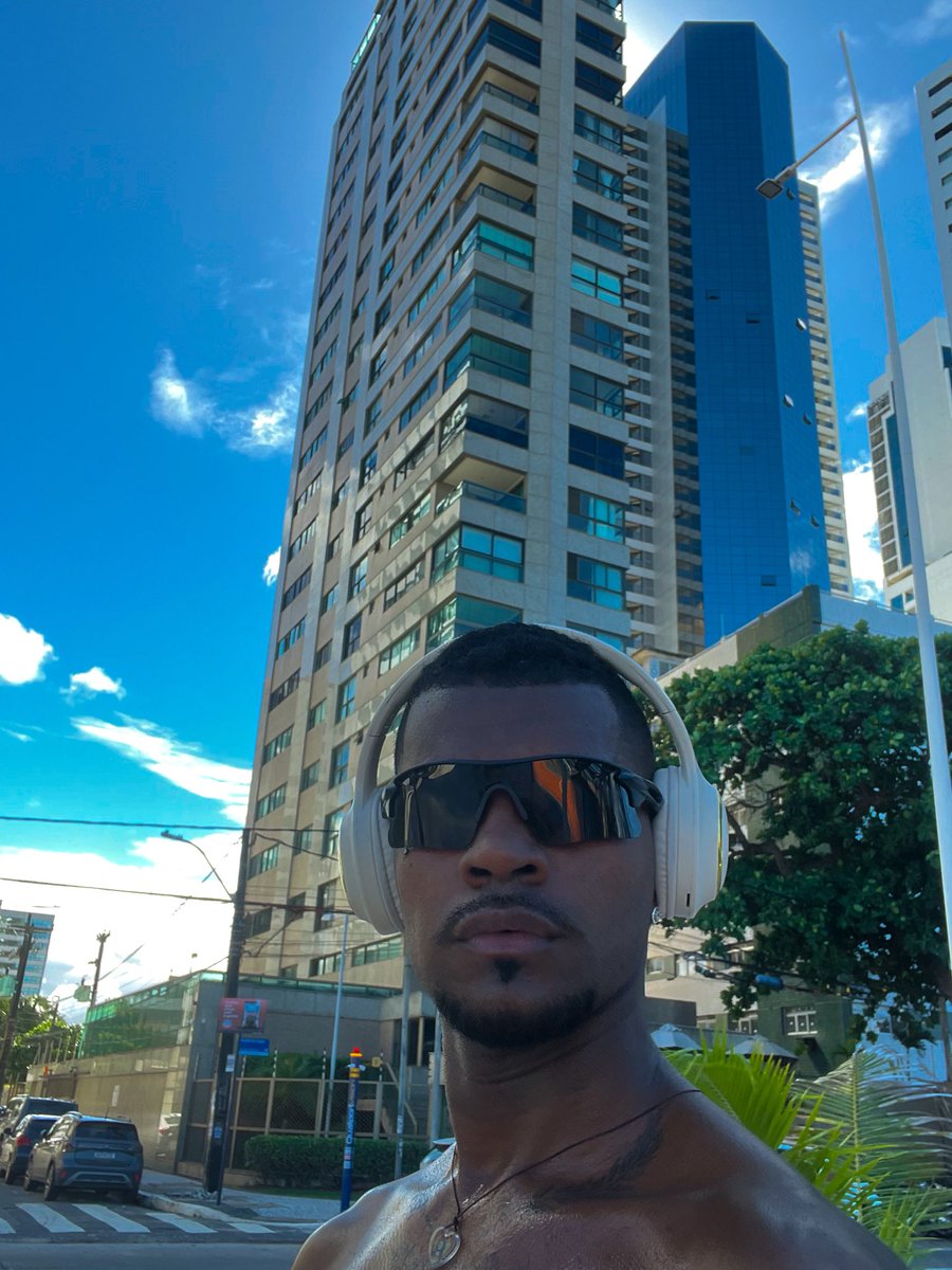 be__t0's tweet photo. 🥵🤎 https://t.co/72TUpiwYay