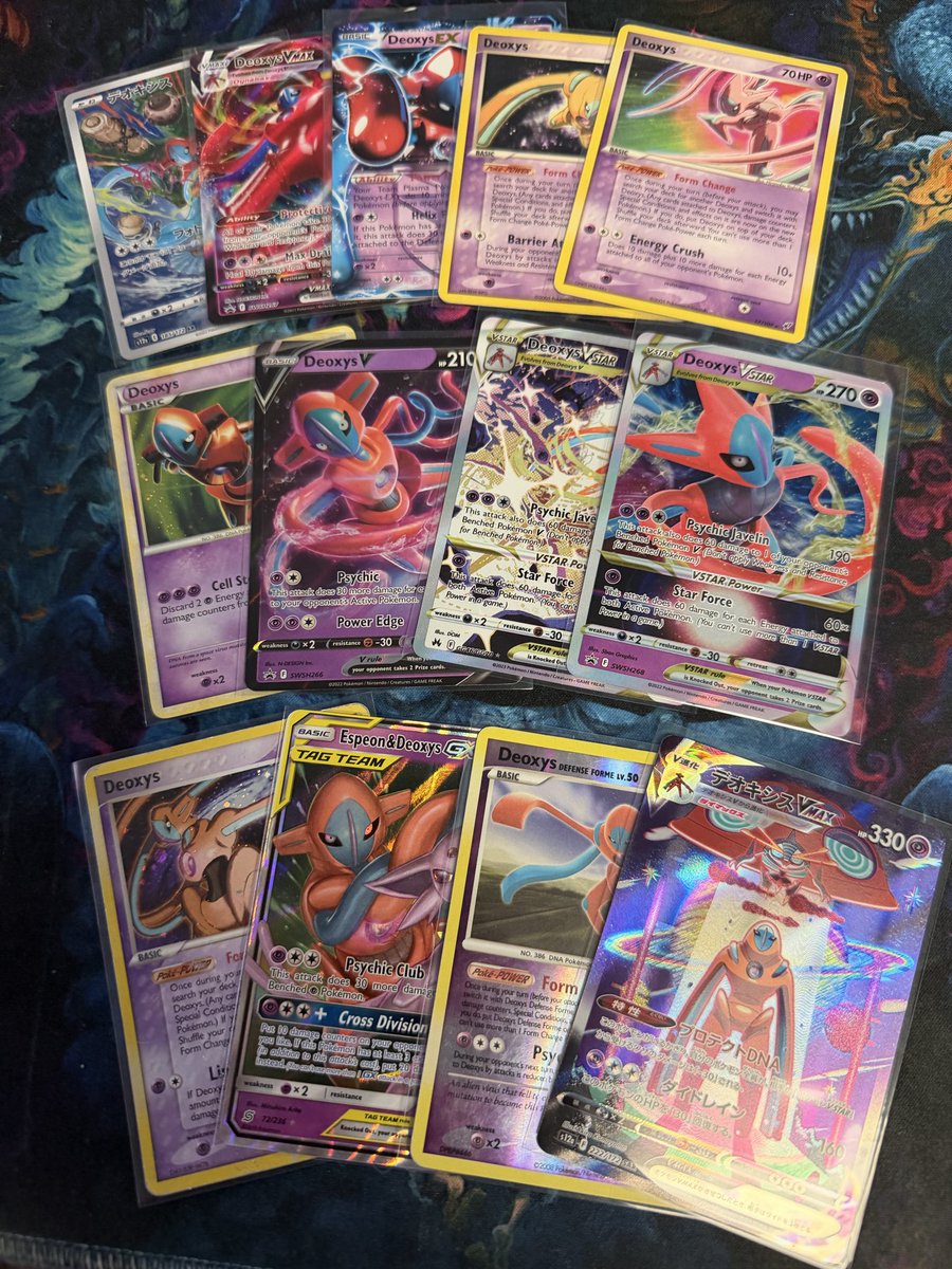 Spaceclrs's tweet photo. First card show today, here’s the Deoxys haul! https://t.co/FDGJ4LIc9t