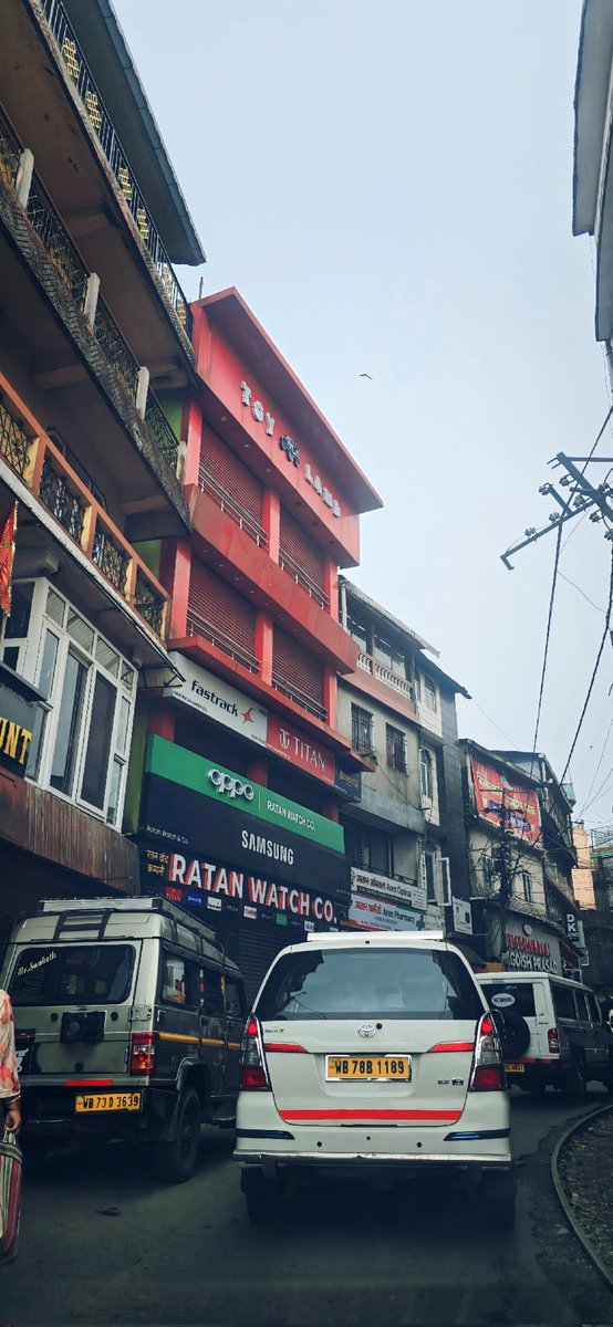 charming_addy's tweet photo. 🌁🚉✨️ https://t.co/ZKVAlAkeBy