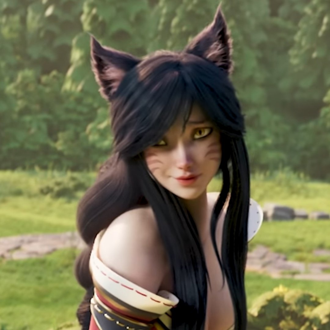 Cybee15's tweet photo. crazy how this acc was dead for YEARS and now people actually interact with me.......omg....

400 follows and the soraka boobs incident occurs.... https://t.co/mL3keDvqfn