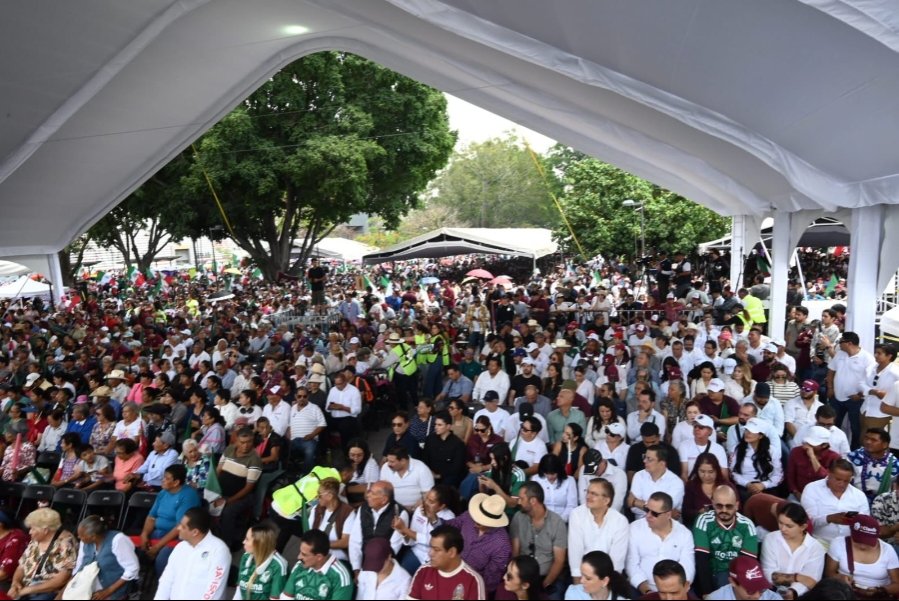 marcatextos's tweet photo. Y en Jalisco, los organizadores estiman una asistencia de 30 mil personas... https://t.co/nU2podsR3g