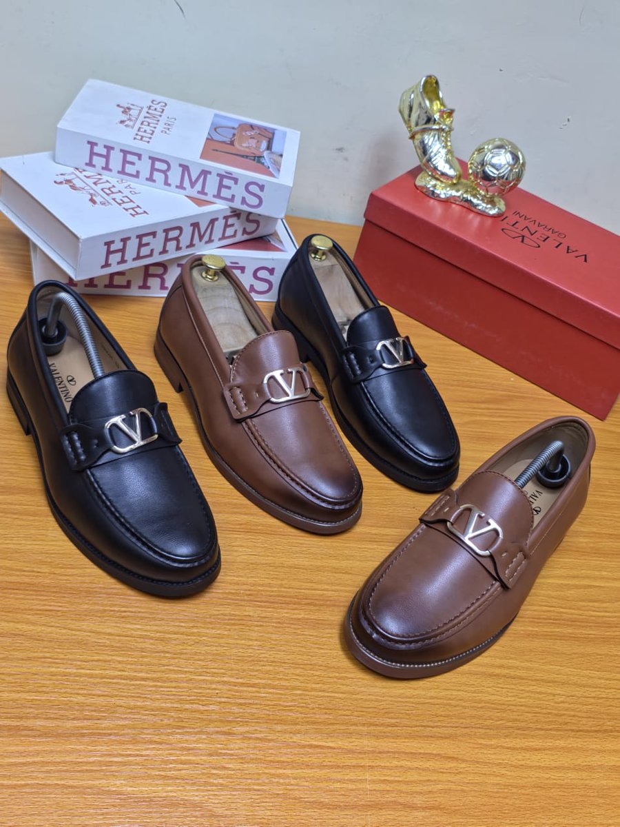 praize_fee's tweet photo. Size: 40_____46
Price: 43,000
Delivery nationwide 🚚🇳🇬 

Victor Osimhen Thanksgiving gunners https://t.co/vtvbDGecGV