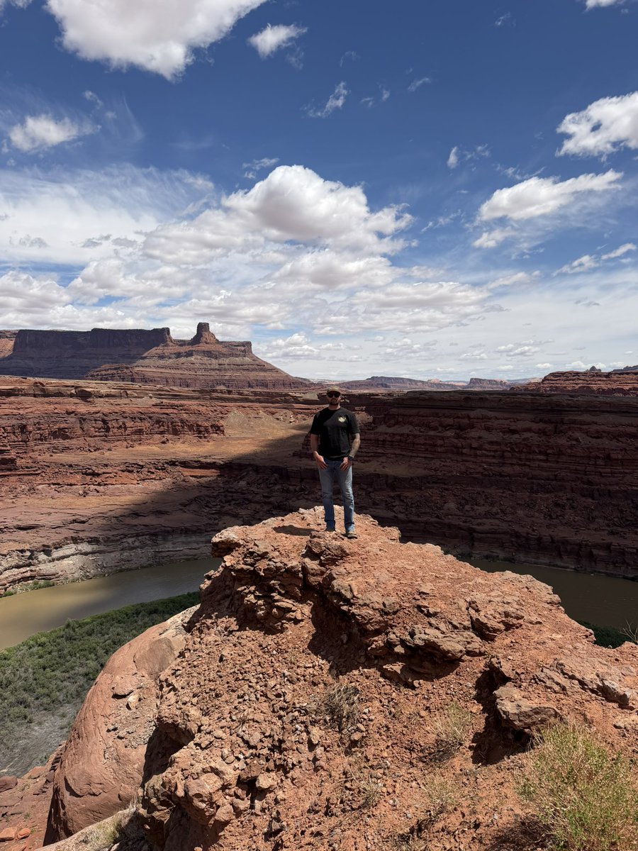 Seager_O's tweet photo. Moab for the weekend https://t.co/7xSUpos9vU