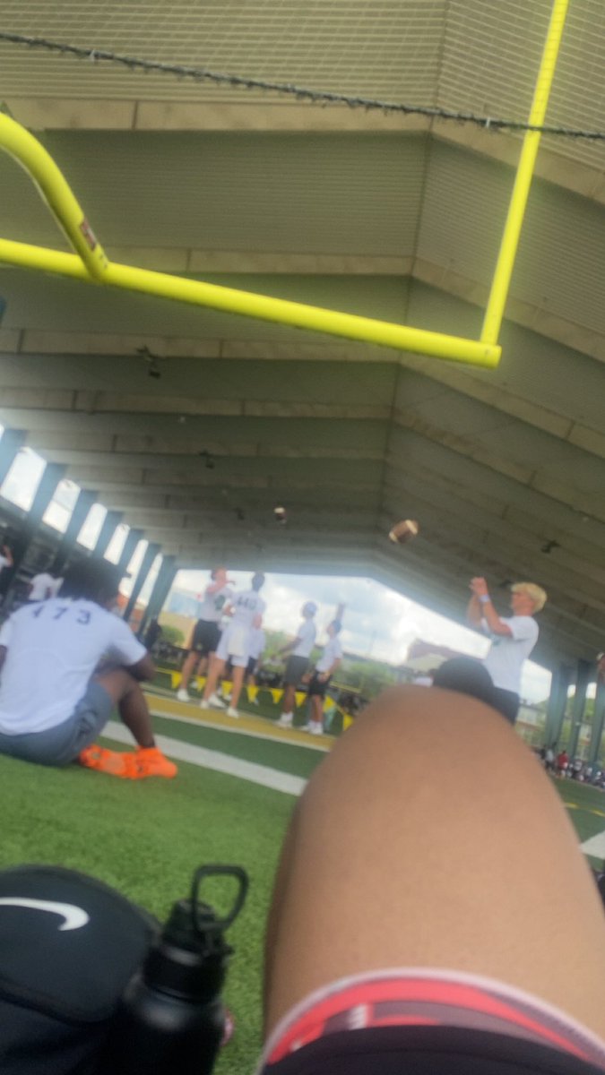 pride_nate's tweet photo. had an amazing a uab camp i appreciate all the coaches for coaching me and talking to me appreciate the hospitality @UAB_FB @CoachShepard_ @CoachMoody56 @UnLockYourGame_ @CoachC_McGuire @FloFalconsFB @2LiveQ_ @AL_Recruiting @AL6AFootball @DAWGHZERECRUITS @HallTechSports1 https://t.co/7t4ox5piNC