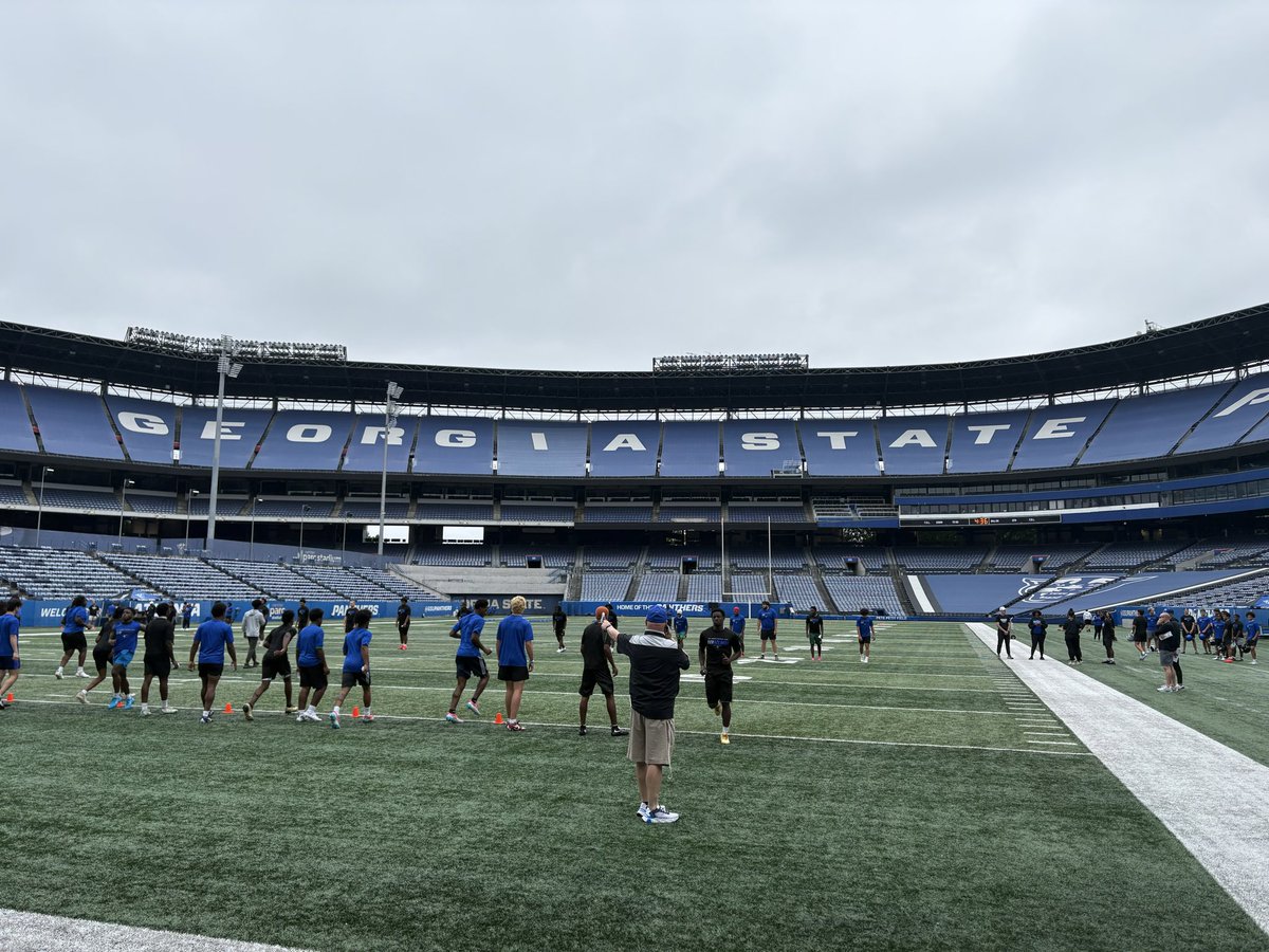 coachcanales's tweet photo. Next Camp on the Docket. @PSCFootball at Georgia State. @_CoachWilk @CoachHiggins73 #WeCrootin 🏈🏈🏈🔥🔥🔥 https://t.co/yUJvbwsbnp