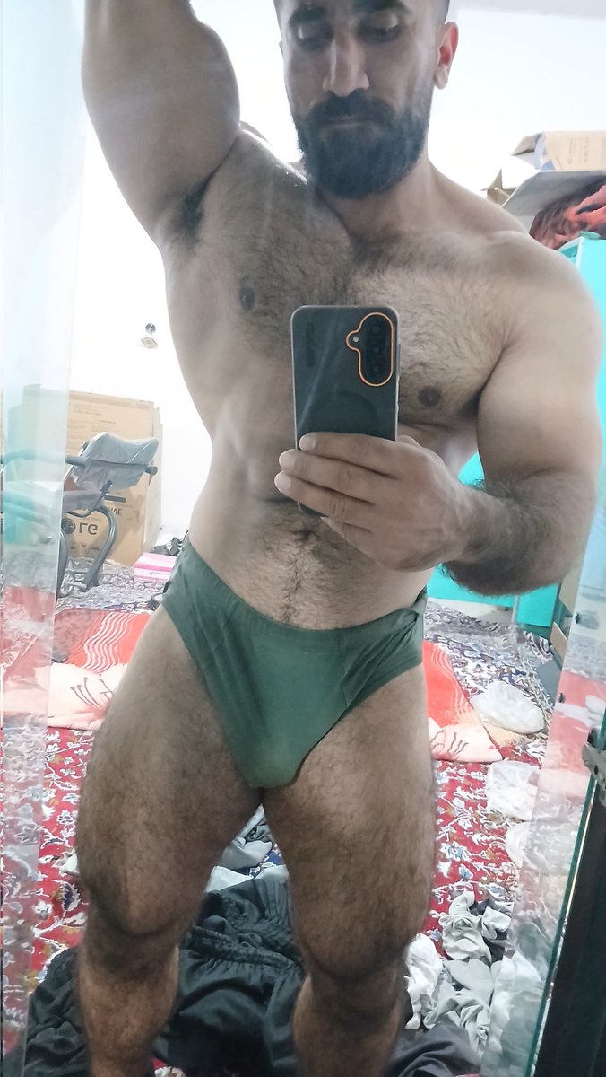 sedikessadki's tweet photo. Is anyone awake?🥵 https://t.co/CBdOhvHxj9