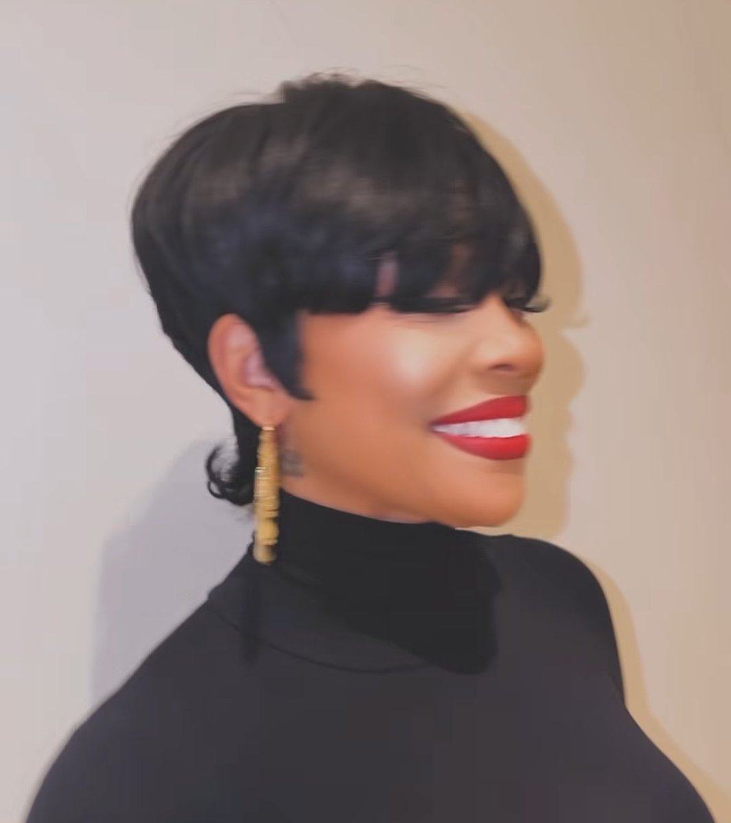 SunnyBanks_'s tweet photo. Monica and this cut! 😍😍🔥 https://t.co/ETw0yB957y
