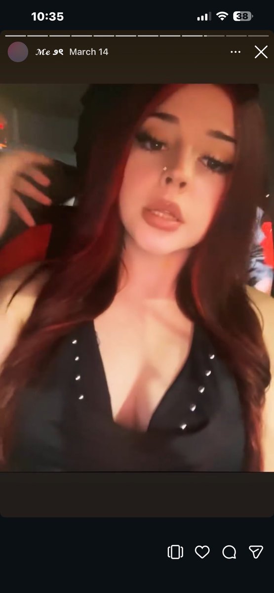 i cant send dms so text me tweet media