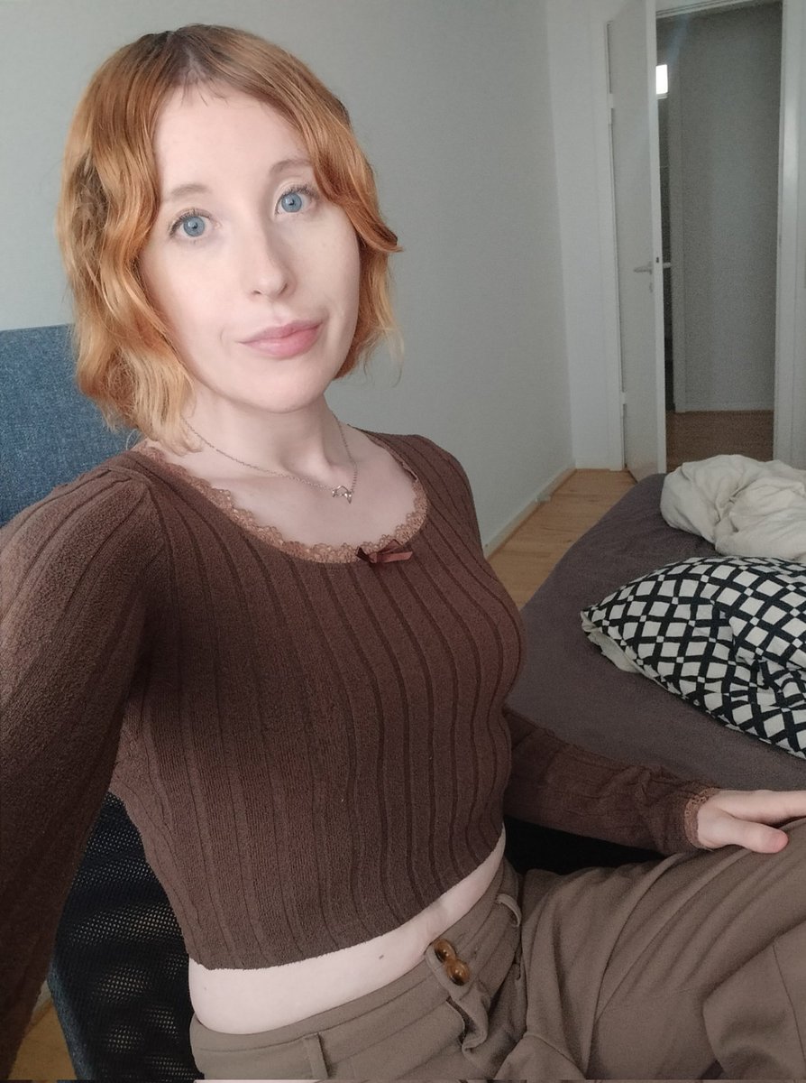 Lucie tweet media
