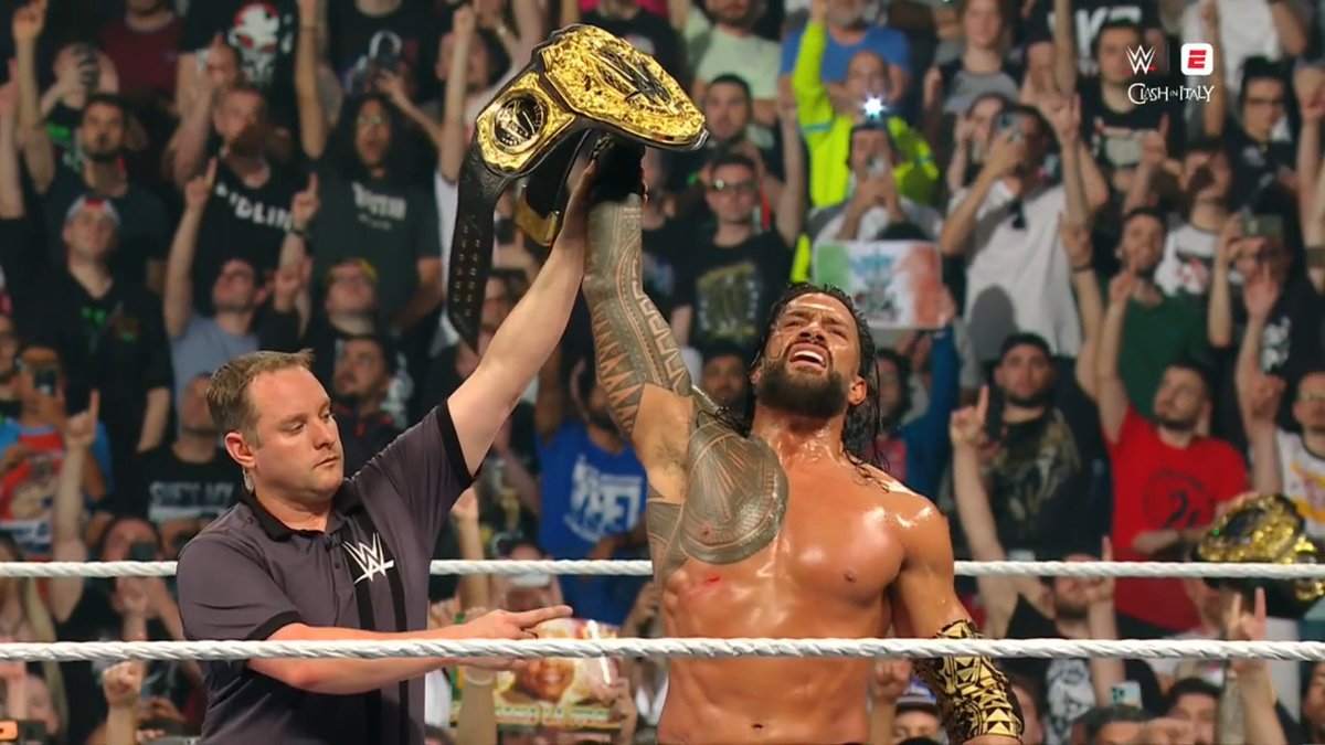 RomanRSource's tweet photo. #RomanReigns #RomanEmpire #TribalChief #HeadoftheTable #WWE #WWEClash https://t.co/pnqPgUeIw3
