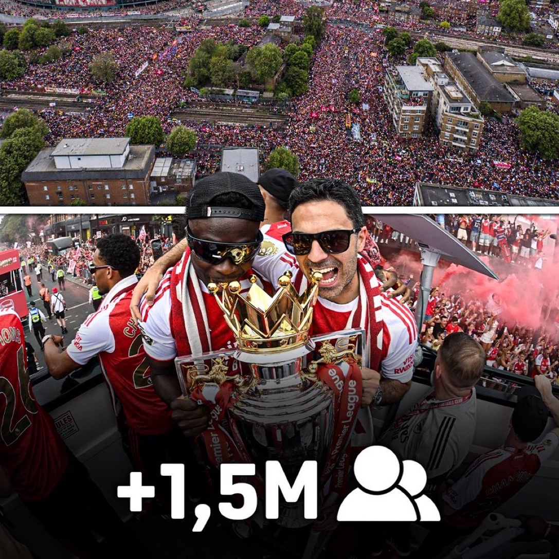 KalshiEPL's tweet photo. 🚨BREAKING: Arsenal’s Premier League title parade reportedly drew over 1M+ fans onto the streets of London, making it one of the biggest football celebrations in English history. ❤️🤍🏆 https://t.co/QJMcDDPUjg