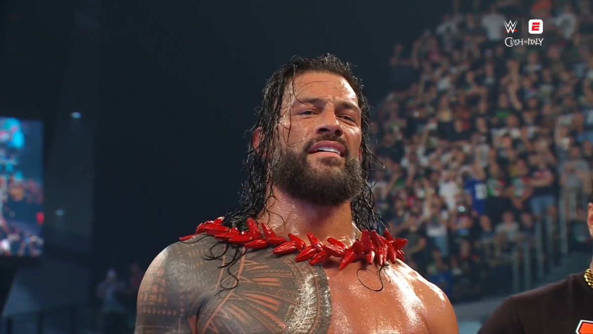 RomanRSource's tweet photo. #RomanReigns #RomanEmpire #TribalChief #HeadoftheTable #WWE #WWEClash https://t.co/ukcAHzigm5