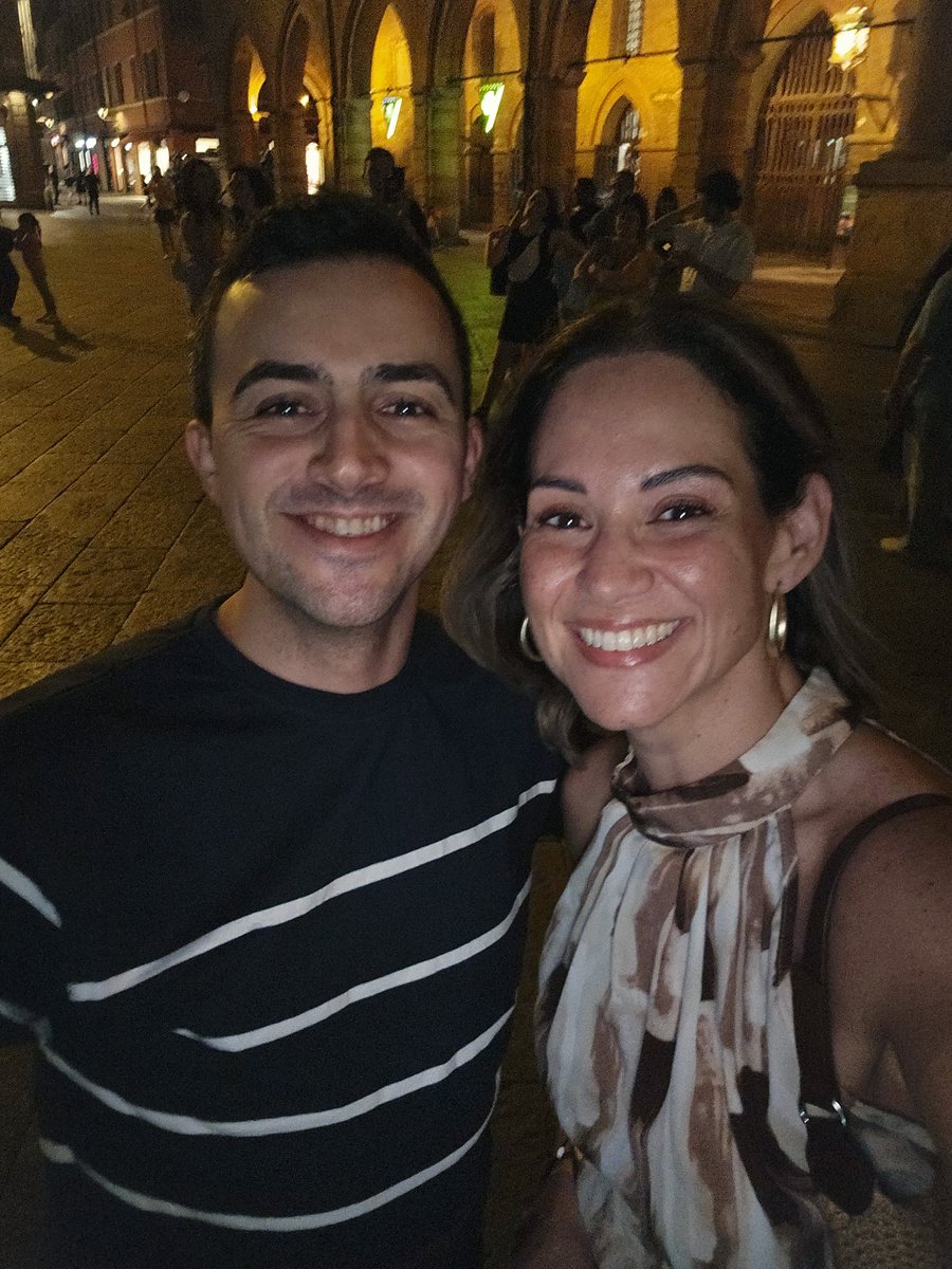 AnechkaMD's tweet photo. Such a wonderful night... Beautiful breeze and amazing company. @drjfcrodrigues my #CoCompanion 🤭
#CoConnecting @ESPIDsociety #ESPIDLive #ESPID2026 https://t.co/wuR3FjFycT