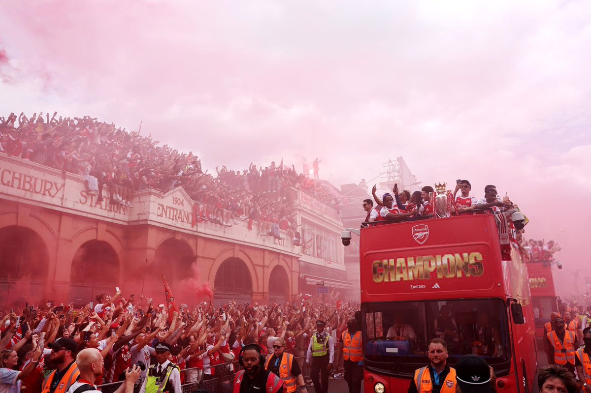 FilleArsenal's tweet photo. @now_arsenaI What an end to an incredible season!❤️ https://t.co/SgKgvYRvgG