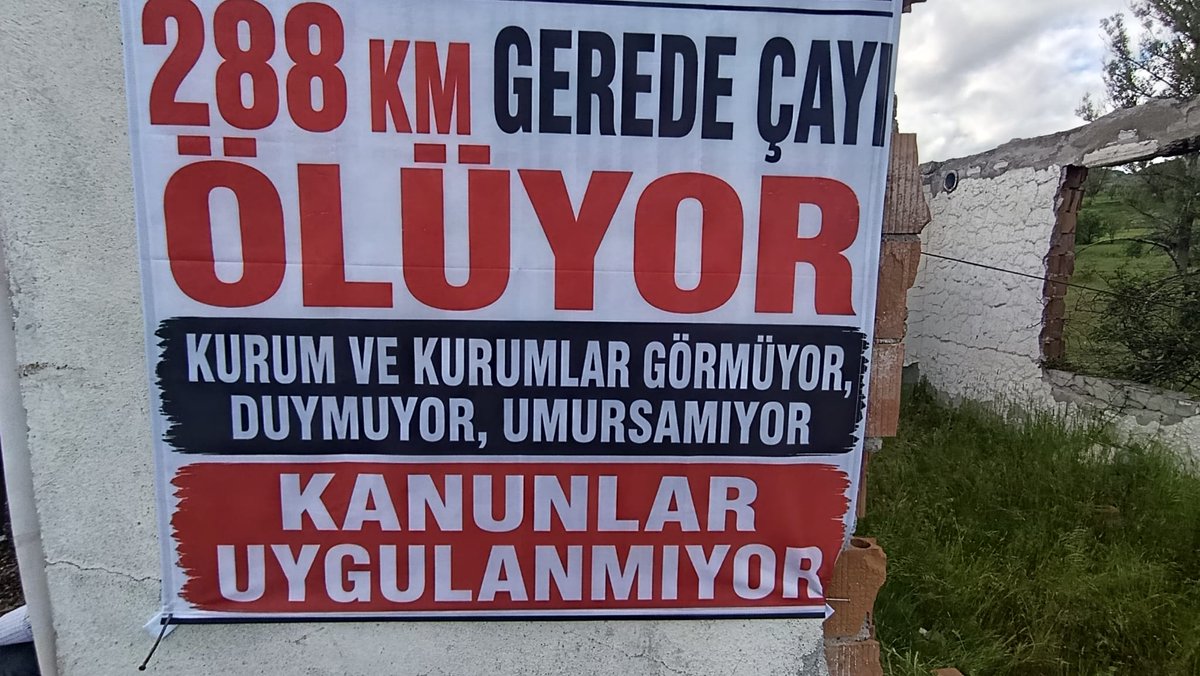 iyiphaber's tweet photo. "#GEREDE #ÇAYI'NIN SESİ OLMAK İÇİN YOLLAR KAPANDI VİCDANLAR AÇILDI!
İstanbul–Samsun D100 Karayolu çift yönlü olarak trafiğe kapatıldı.
Çünkü #GeredeÇayı yıllardır kirletiliyor, canlı yaşamı yok ediliyor feryatlar duyulmuyordu.
Temiz su bir lütuf değil HAKTIR." https://t.co/N9SxpxRpFd