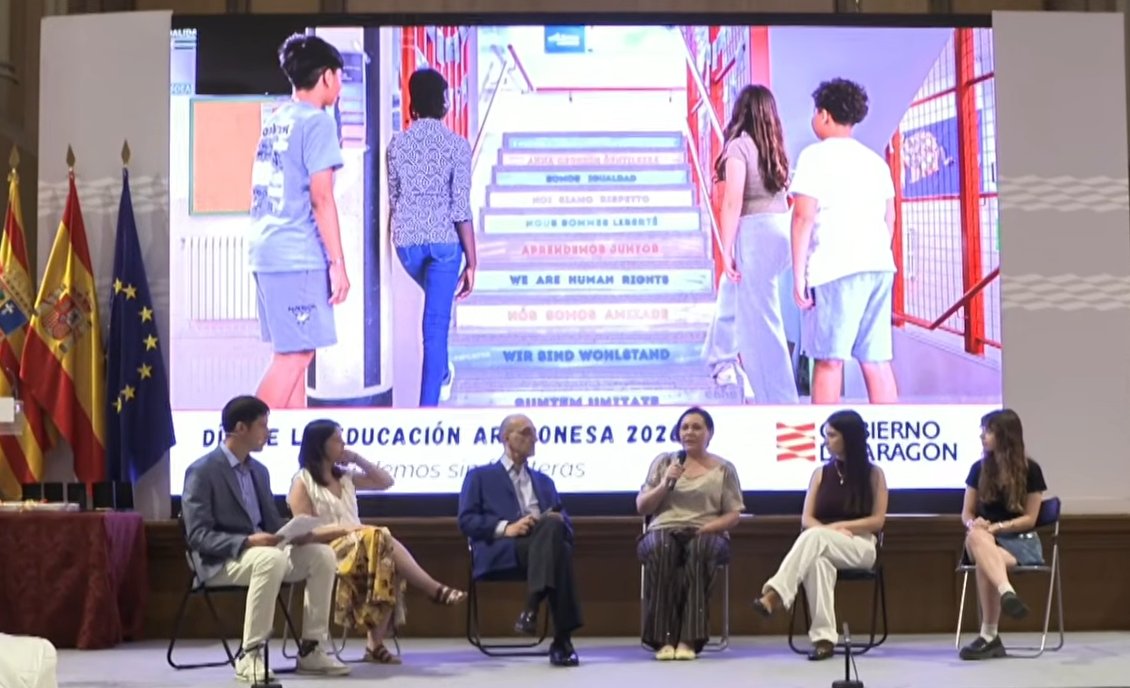 iesvp's tweet photo. María Guarga, profesora del departamento de #FabricacionMecanica, participó la semana pasada en la mesa redonda "Internacionalización en acción: voces del alumnado y docentes".
@cpmariadeavila @RedEvolucionAr @InnovaEducAr @fp_aragon #DiadelaEducacionAragonesa #elVirgendejahuella https://t.co/GlwvMieXwE