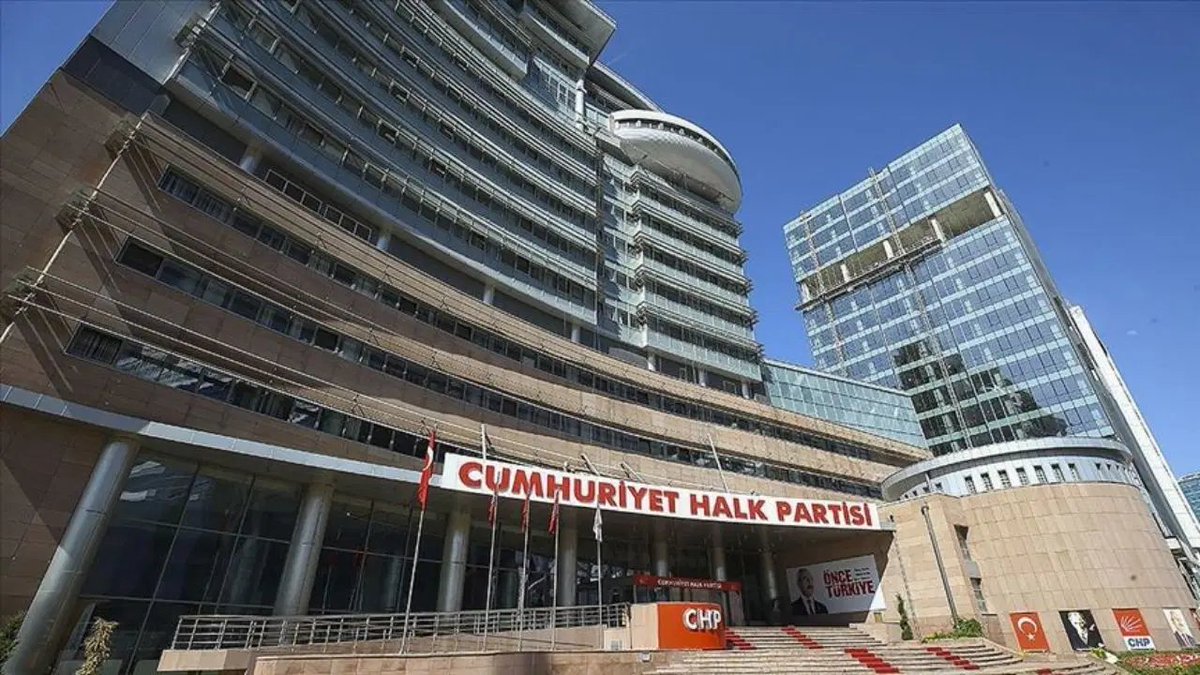 Cumhuriyet tweet media
