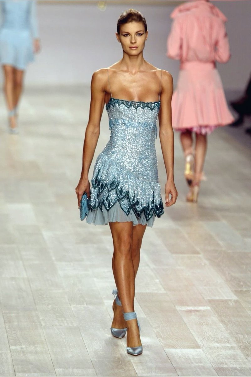 fashionitgirl's tweet photo. thinking about the beauty of this vintage blumarine look https://t.co/POrWQaccTQ