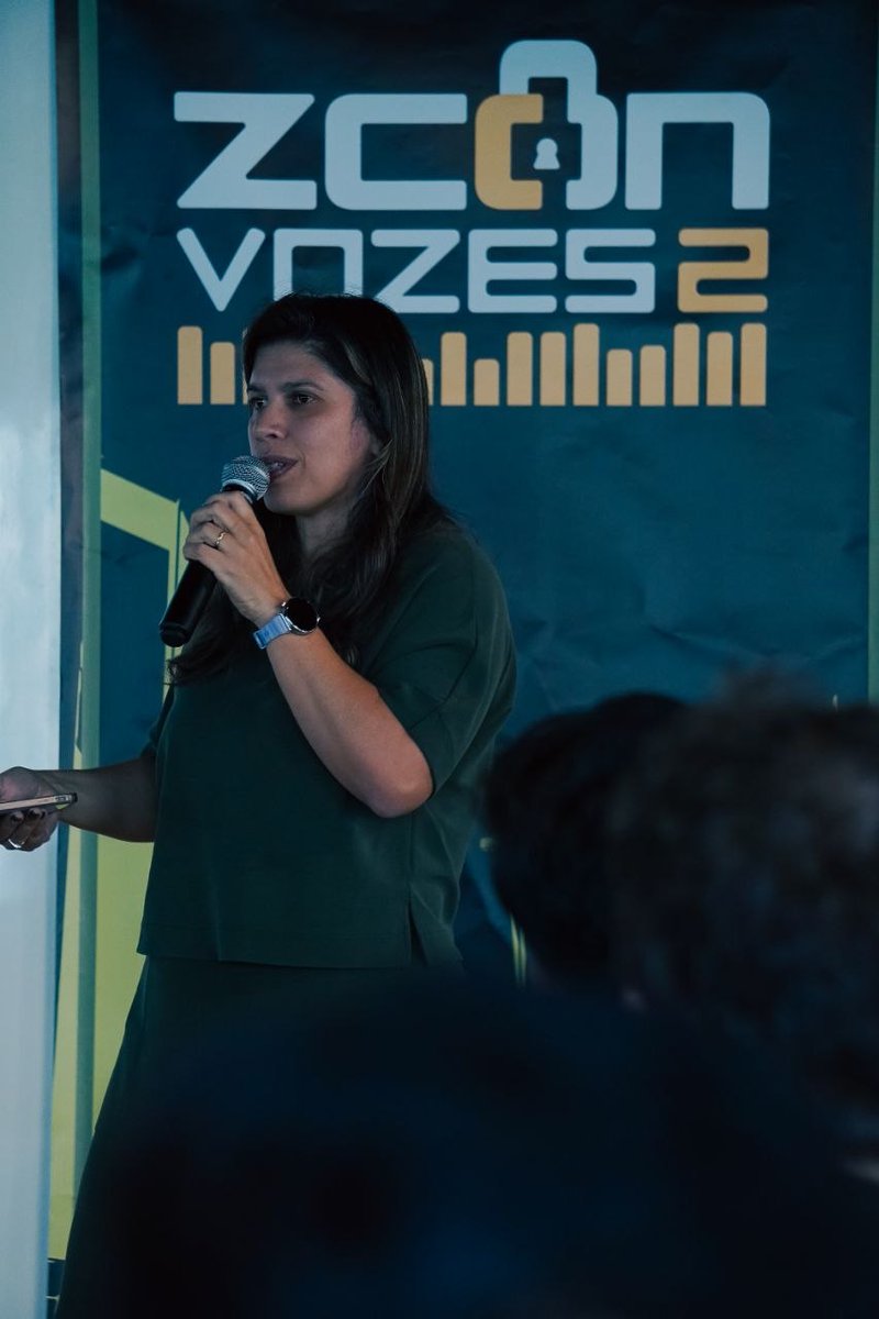 anawestfal's tweet photo. Encontro de ouro ontem na ZCON Vozes 2. 💜
Brigada @zcashbrazil pela oportunidade e conexões. 

Falar de privacidade tem que ser o normal.🦓

E na minha apresentação ainda rolou o teste ao vivo do House Stage, novo app que estamos construindo na @hous3digital. Em breve conto mais!