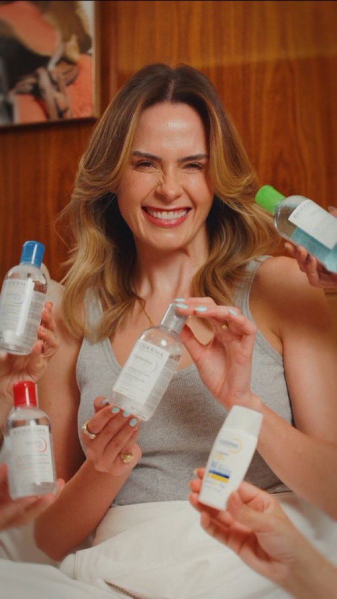 renaultdaily's tweet photo. 🚨Ana Paula Renault agora é embaixadora oficial da Bioderma https://t.co/GnmIDQ20Hk