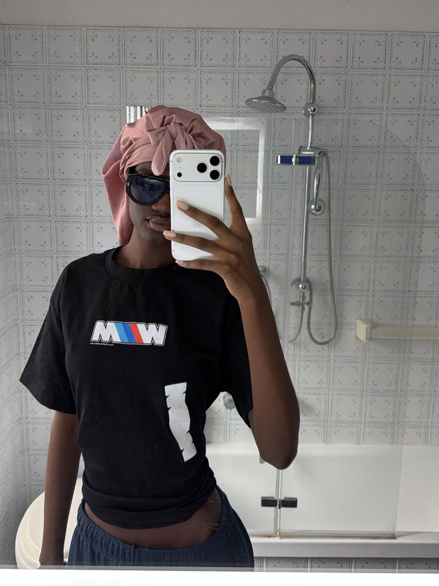 quicsnd's tweet photo. #lifewear https://t.co/WMV5eLWxCU