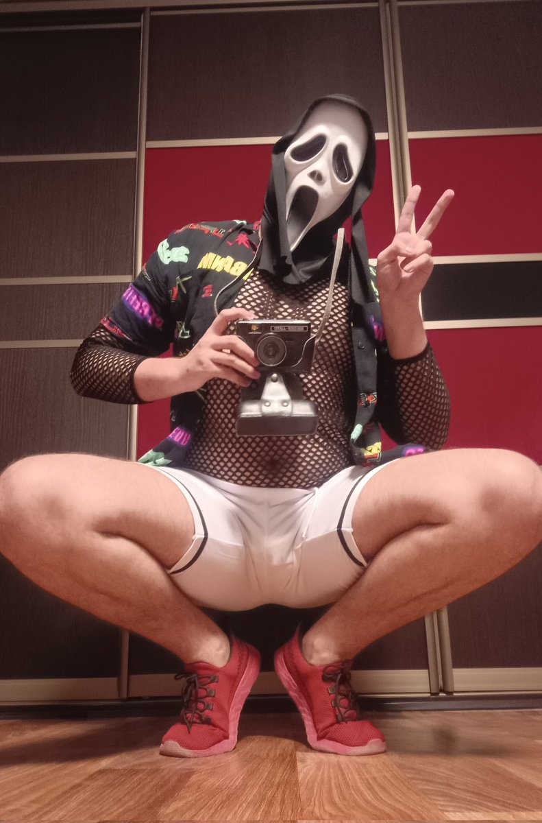 DX_573's tweet photo. I guess you all do like this pose, so here some more pics📸🏖️ https://t.co/IkfsNbWgyE
