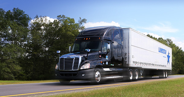CCJnow's tweet photo. Landstar System posted stronger first-quarter results as improving freight rates fueled optimism that market conditions are starting to turn. https://t.co/lcBIgxdIxn https://t.co/IIU9hIq4rh