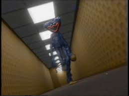 B4Yelion's tweet photo. Sherk, Huggy Wuggy o tambien Karelia para justificar que la pelicula es para adultos 
Mejor jueguen los juegos de Roblox, la pelicula esta mal adaptada 🥀 https://t.co/9i8rtLTb0U