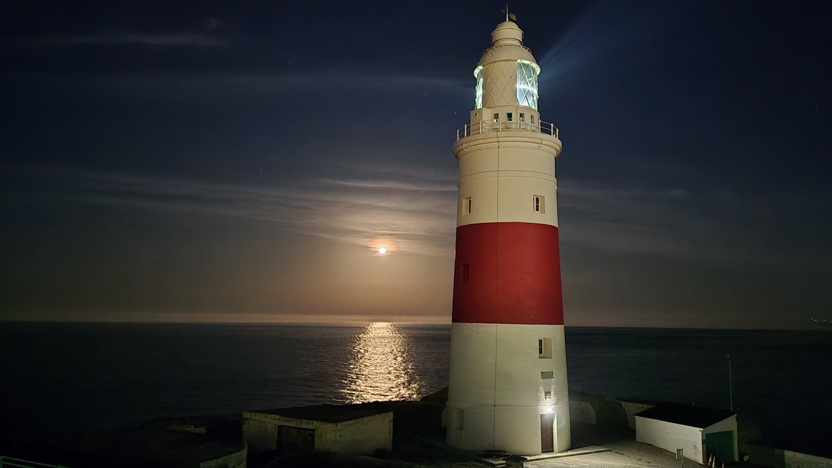 Calderon76J's tweet photo. Home!
#trinitylighthouse https://t.co/16JPVT6rlh
