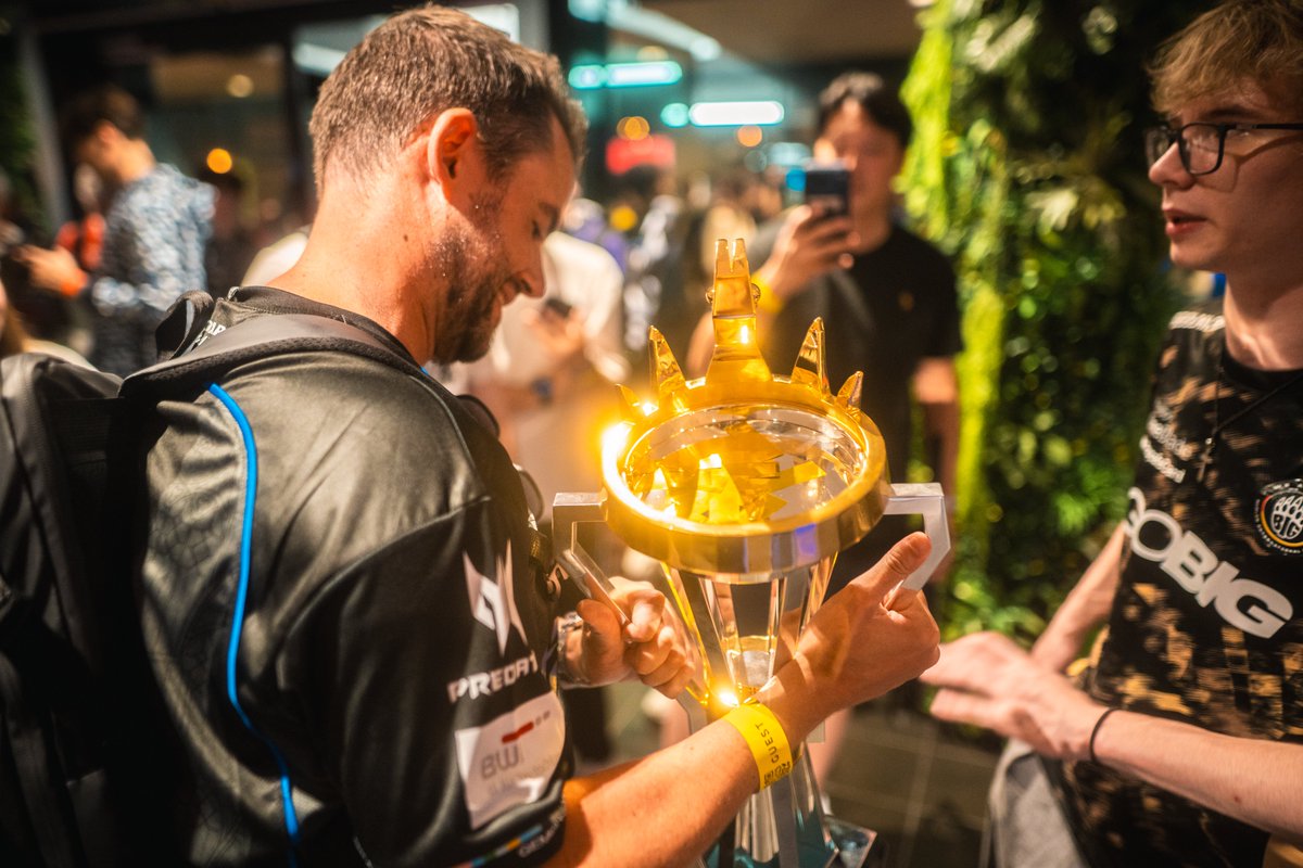 BIGCLANgg's tweet photo. THE BEST IN THE WORLD https://t.co/a5lZWmctkV