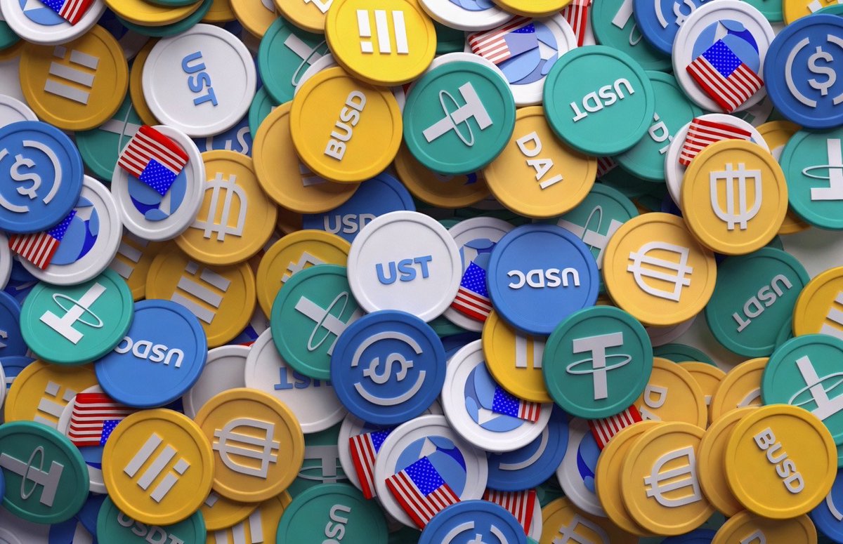 cryptogoos's tweet photo. THIS IS CRAZY

🇺🇸 JPMorgan CEO Jamie Dimon warned that stablecoins could “blow up” under the proposed CLARITY Act.

And this is exactly what we want.

For years, big banks have benefited from controlling the financial system. 

Stablecoins introduce competition, faster settlement, and global access to dollars without relying on traditional banking rails.

If Wall Street is worried, it may be because crypto is doing what it was designed to do.

It challenges incumbents and give users more choice.