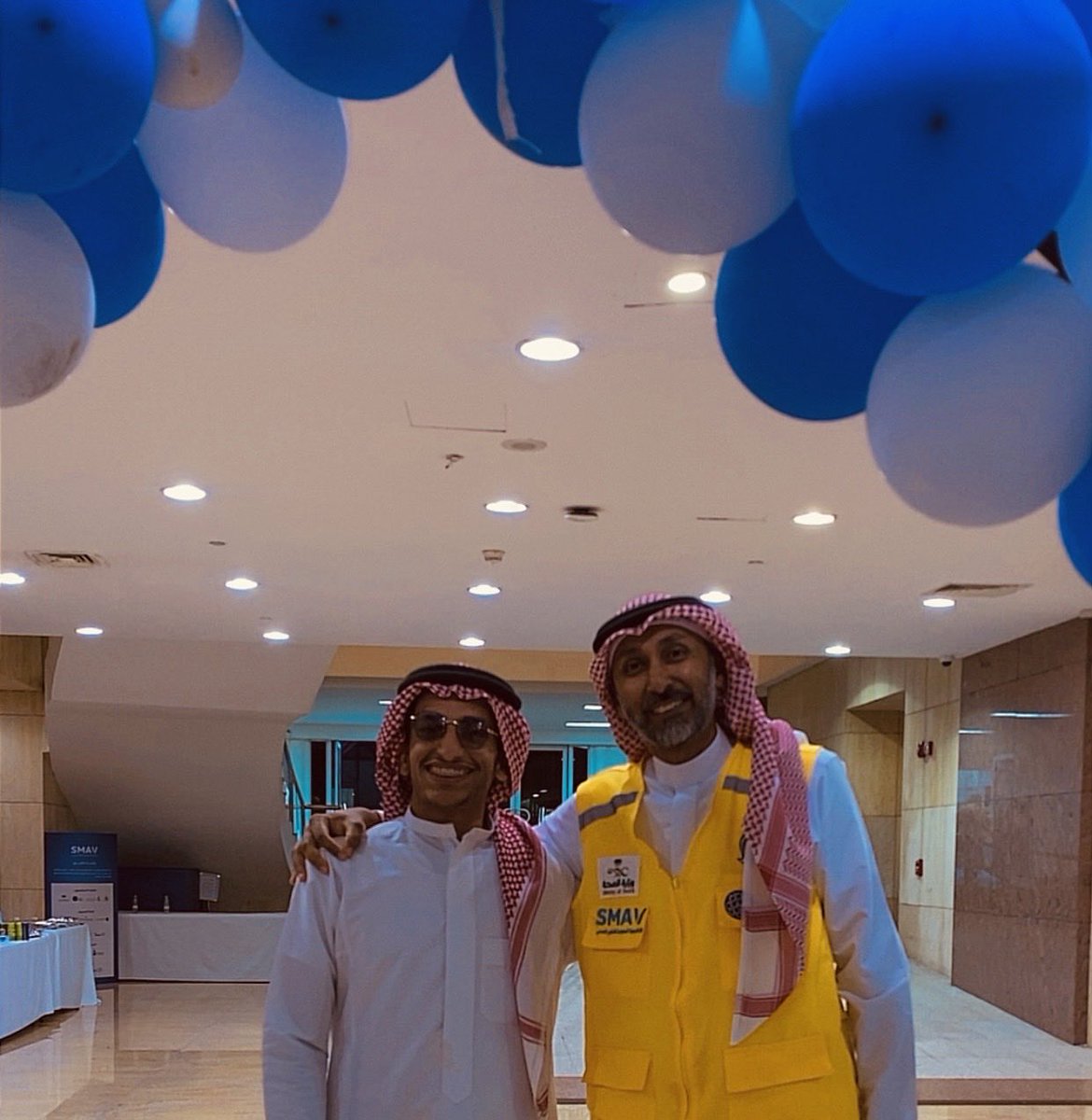 Faisal001010's tweet photo. الصمت في حرم الجمال جمال

#تطوع_الحج https://t.co/PNi5mffi24