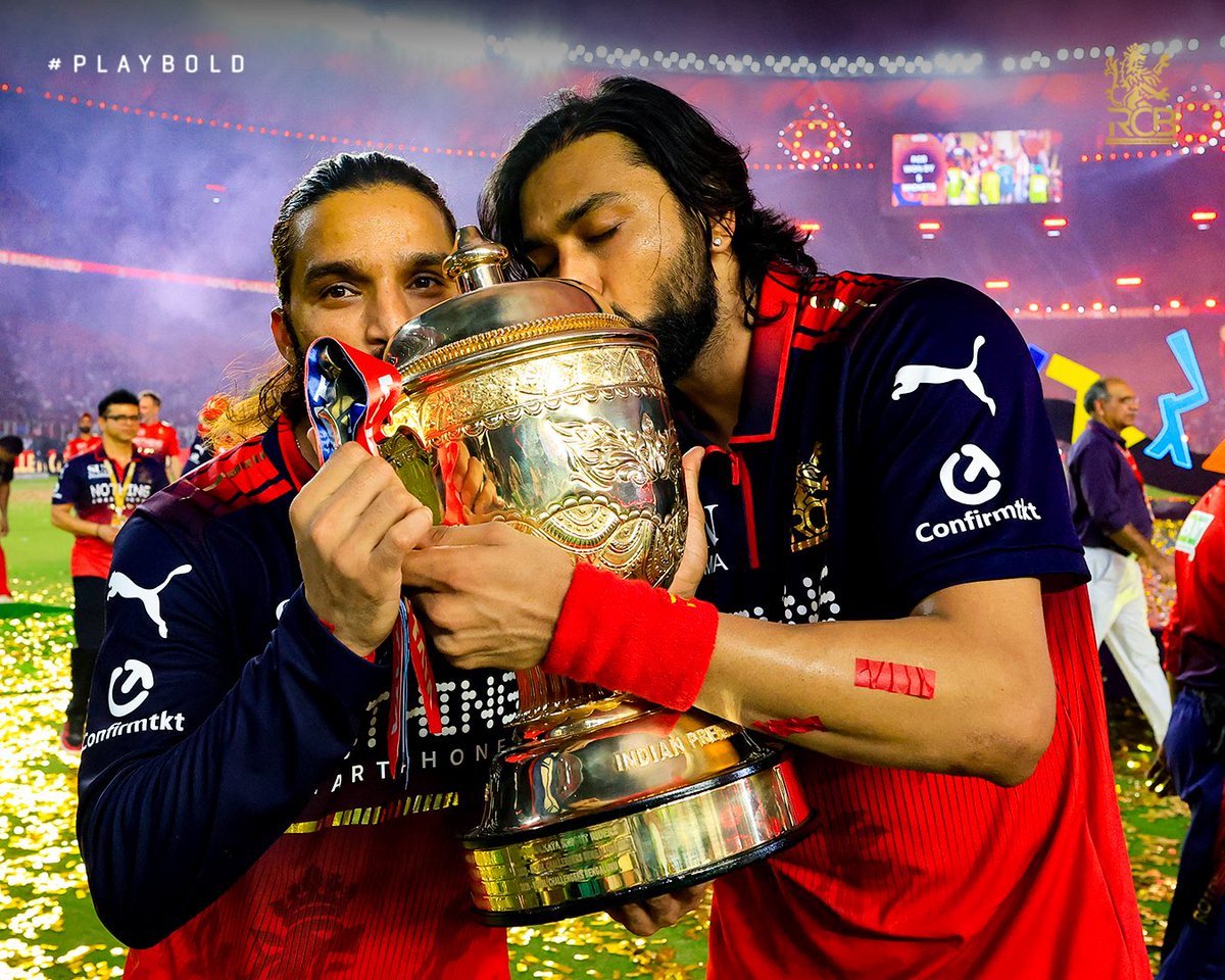 RCBTweets's tweet photo. Trophy Paglus™️ https://t.co/BILzqemx94