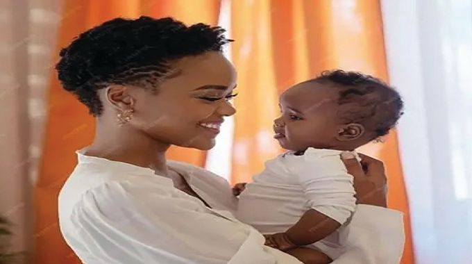 ChronicleZim's tweet photo. Motherhood is often celebrated as one of the most beautiful journeys in life. Society praises the moment a woman gives birth, surrounding it with joy, admiration, and excitement.
https://t.co/d8NbxZK7M5 https://t.co/gImGbIjVAy