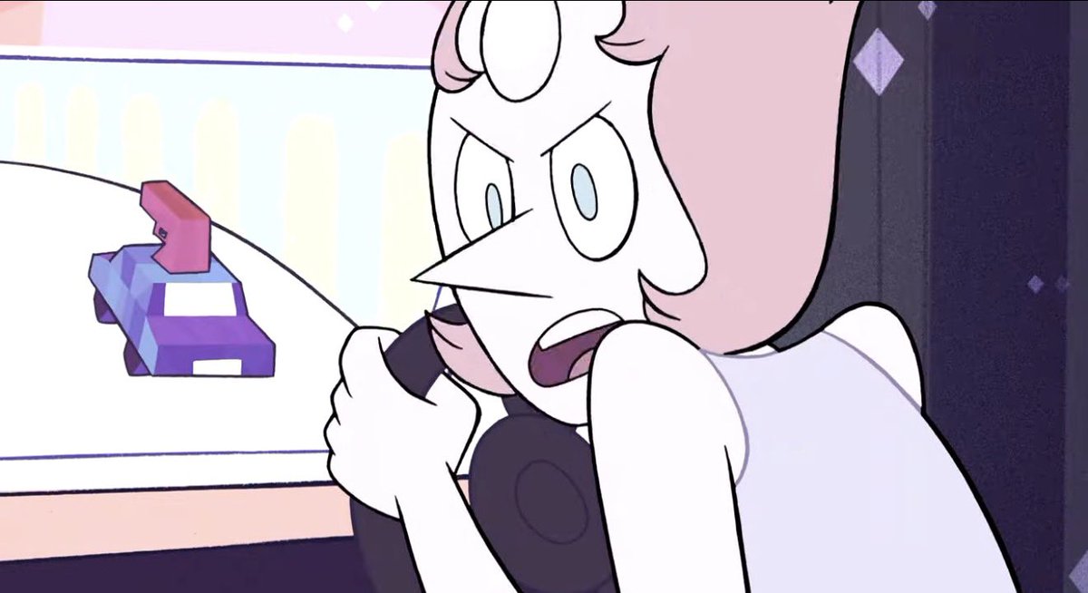 RichardFer11's tweet photo. En mi opinión, su diseño no cambió mucho. 😼  Solo se ve diferente en el episodio de El Cañón Láser porque, aunque oficialmente es el segundo capítulo, fue el primero en producirse.  Perla se veía así: https://t.co/FkKSLyKJEO