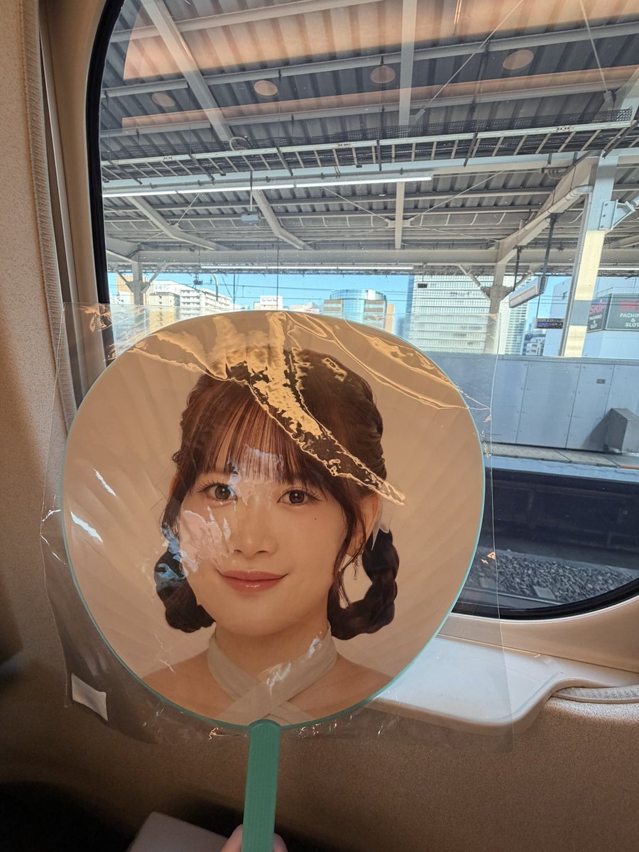 sfn_spring's tweet photo. 出社🚄
新横浜に泊まったから、次横アリだ〜ってなんかすごい実感した✨️ https://t.co/qtI6RvjUQH