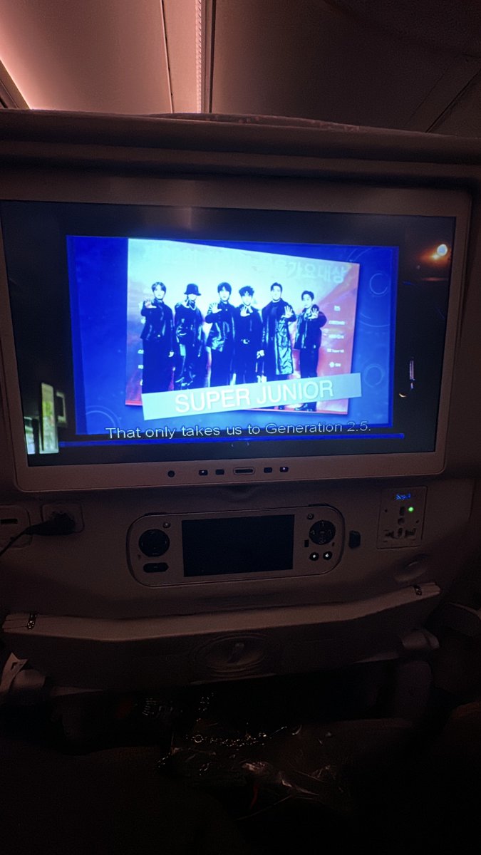 emmiehae's tweet photo. Super Junior mentioned in K-pops movie 💙
#superjunior https://t.co/ovSWEJBf9f