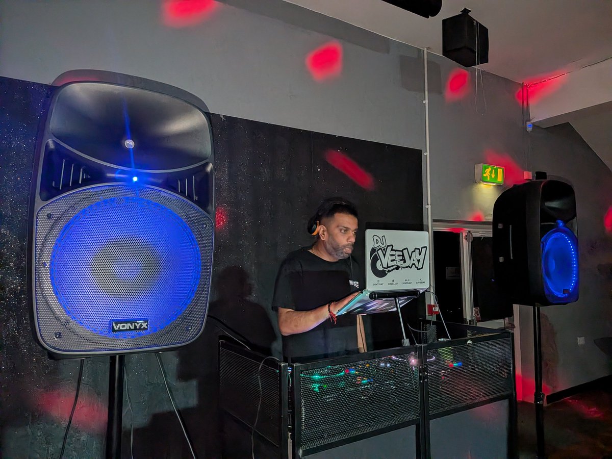 CantonFballClub's tweet photo. Big shout out to our resident DJ and local supporter @djv33jay who had the place absolutely rocking last night - thank you Vijay 🔥💥🕺💃 https://t.co/7gh2FJmg8r