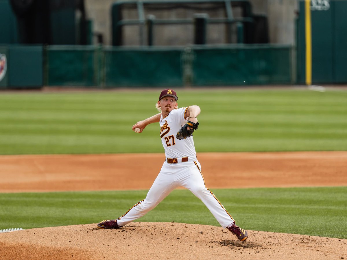 GLundMedia's tweet photo. ASU knew it would need pitchers to step up this postseason, and it’s gotten exactly that with multiple heroic performances.

Colby Guy: 6 IP, 4 H, 1 ER, 7 K
Kole Klecker: 8 IP, 3 H, 0 ER, 13 K
Jaden Alba: 4 IP, 6 H, 1 ER, 5 K

@DevilsDigest https://t.co/xwGOXuDDsY
