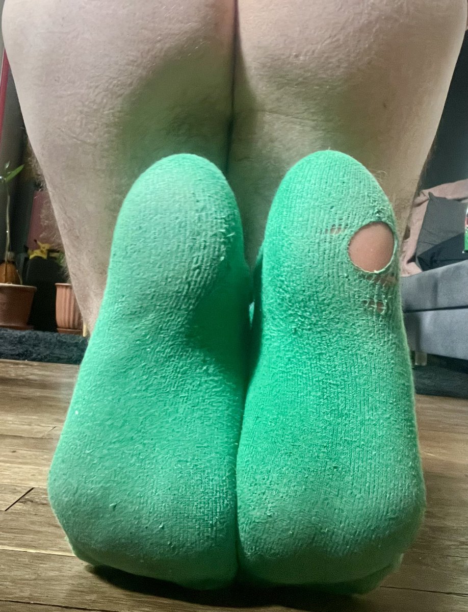 FemFagHot's tweet photo. Ouverture officielle de ma boutique en ligne : https://t.co/Wj1tdayV71
De quoi rendre ta vie plus belle, en profitant d’articles d’exception, puisque portés par une déesse, à honorer de tes offrandes ; tu respireras le parfum d’une #Sissy #Alpha, ce que tu rêve d’être et d’avoir. https://t.co/DlZLR0MULS